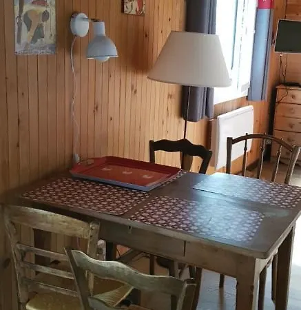 Le De Chalet *